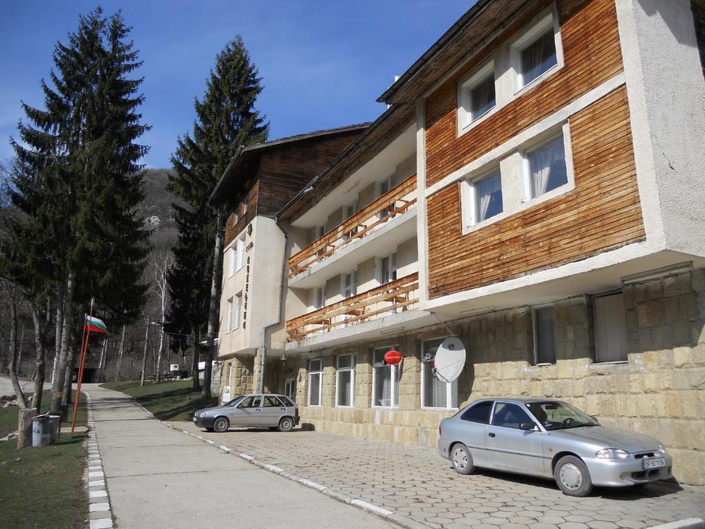 Ledenika LodgeVratsa エクステリア 写真